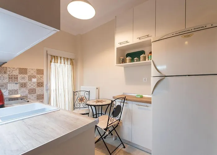 Apricot By Halu! Cozy Apt Next To Agia Sophia Metro Station